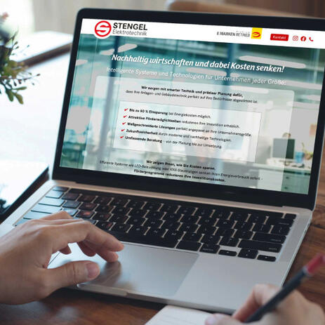 Eine klare Landingpage als starkes Werkzeug, um die Aufmerksamkeit von Kunden zu gewinnen. Eine klare Landingpage als starkes Werkzeug, um die Aufmerksamkeit von Kunden zu gewinnen.