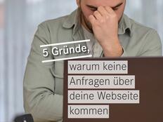 Mann sitzt vor Laptop, Hand an die Stirn gestützt – Website läuft, aber keine Anfragen kommen rein.